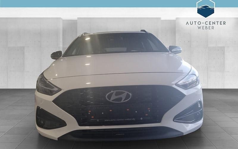 Neu Hyundai i30 Advantage 140 PS (102 kW) 2025 Weiß Kombi