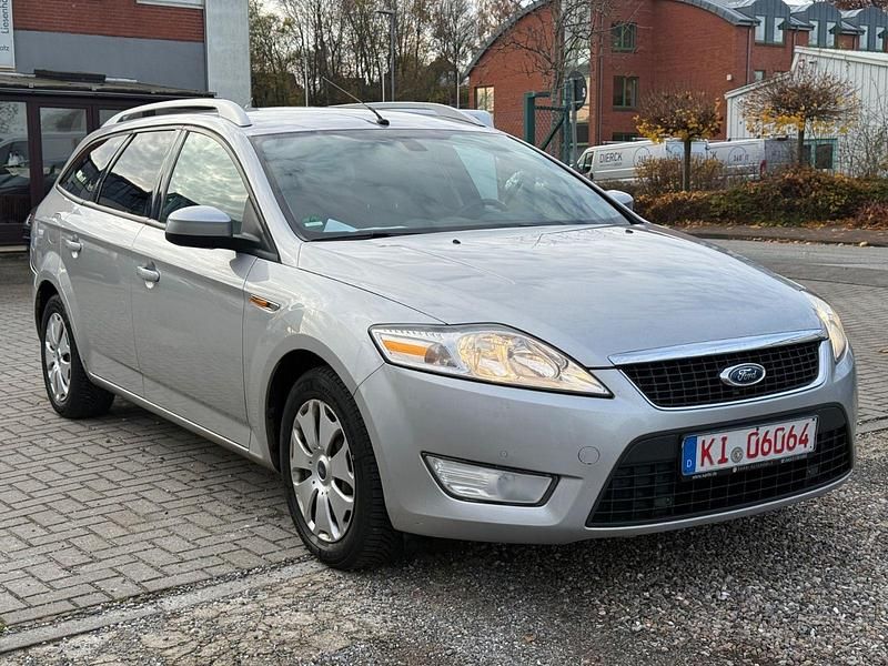 Gebraucht Ford Mondeo Trend 145 PS (106 kW) 2008 Silber Kombi