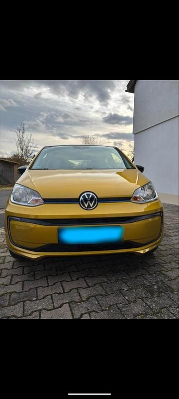 Gebraucht VW e-up! 59 kW (81 PS) 2021 Gold Kleinwagen
