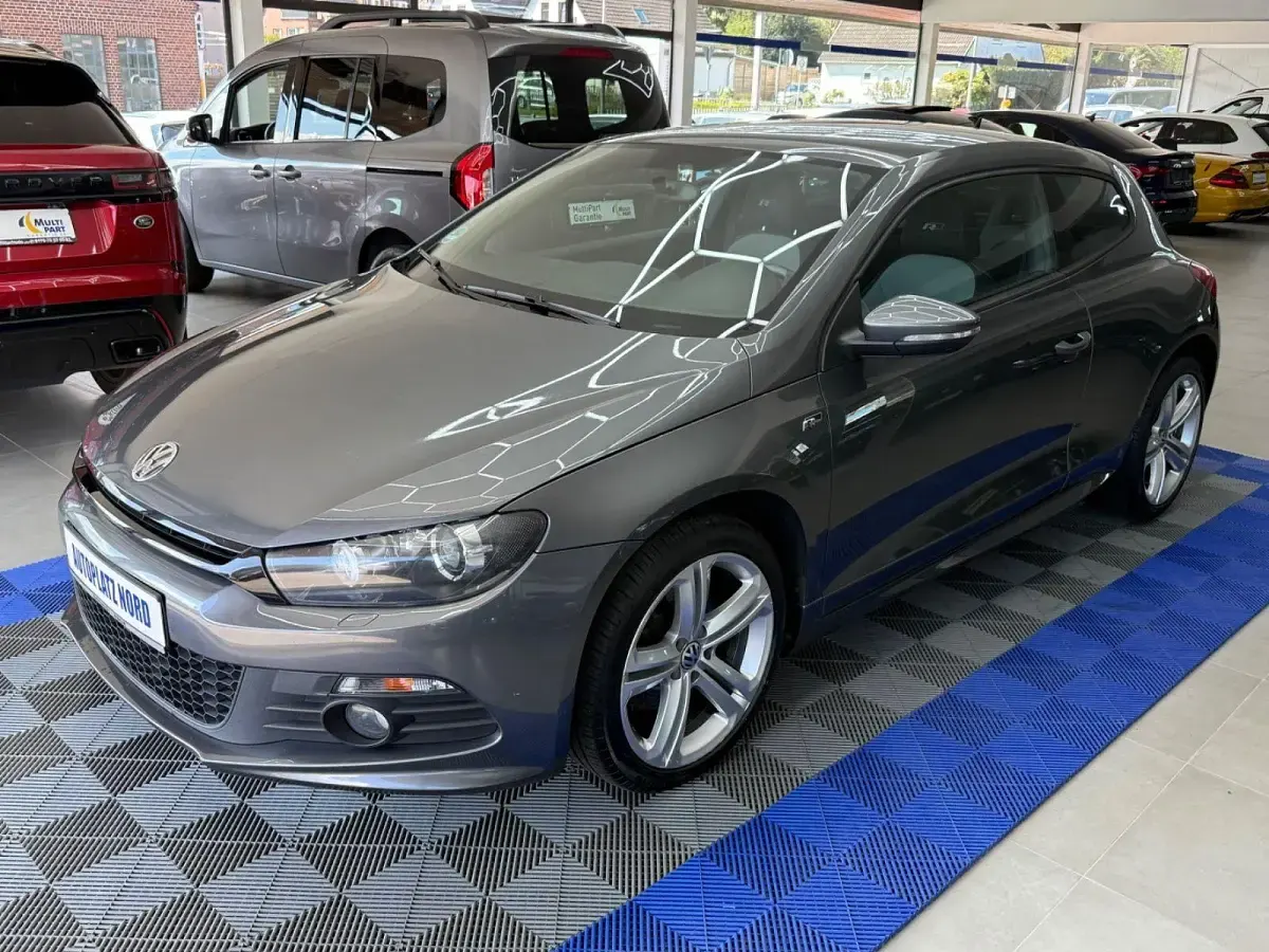 Gebraucht VW Scirocco R-line 160 PS (117 kW) 2012 Grau Coupé