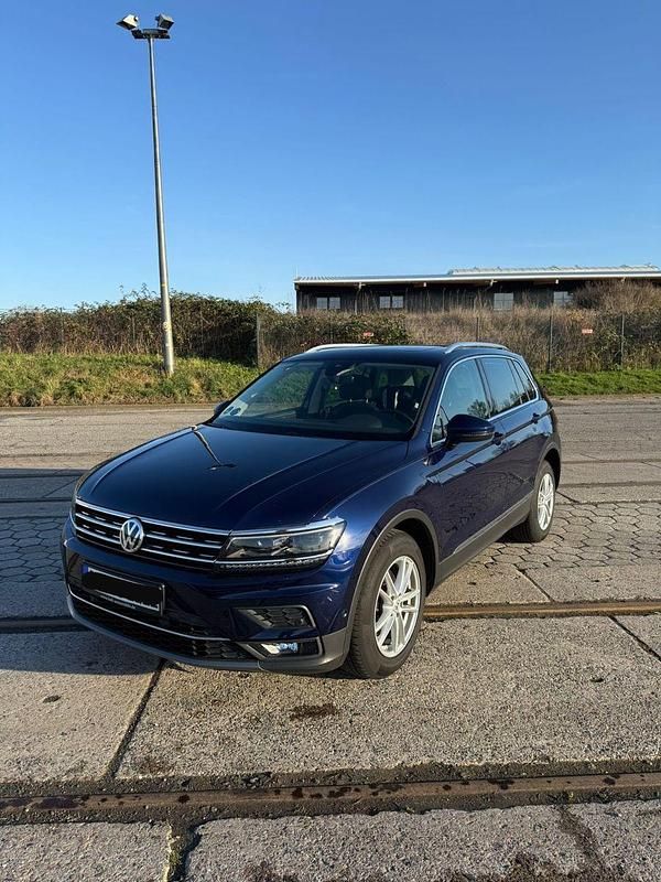 Gebraucht VW Tiguan Highline 150 PS (110 kW) 2018 Blau SUV