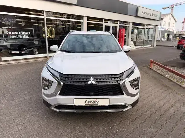 Gebraucht Mitsubishi Eclipse Cross Edition 188 PS (138 kW) 2021 Weiß SUV