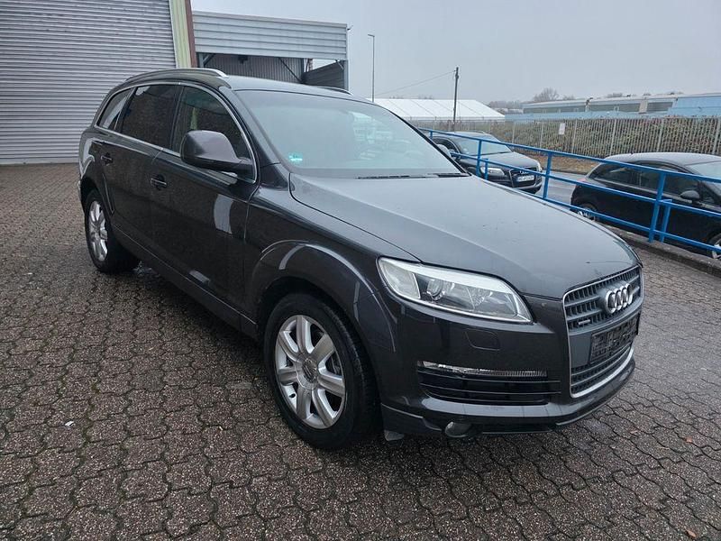 Gebraucht Audi Q7 349 PS (256 kW) 2006 Grau SUV