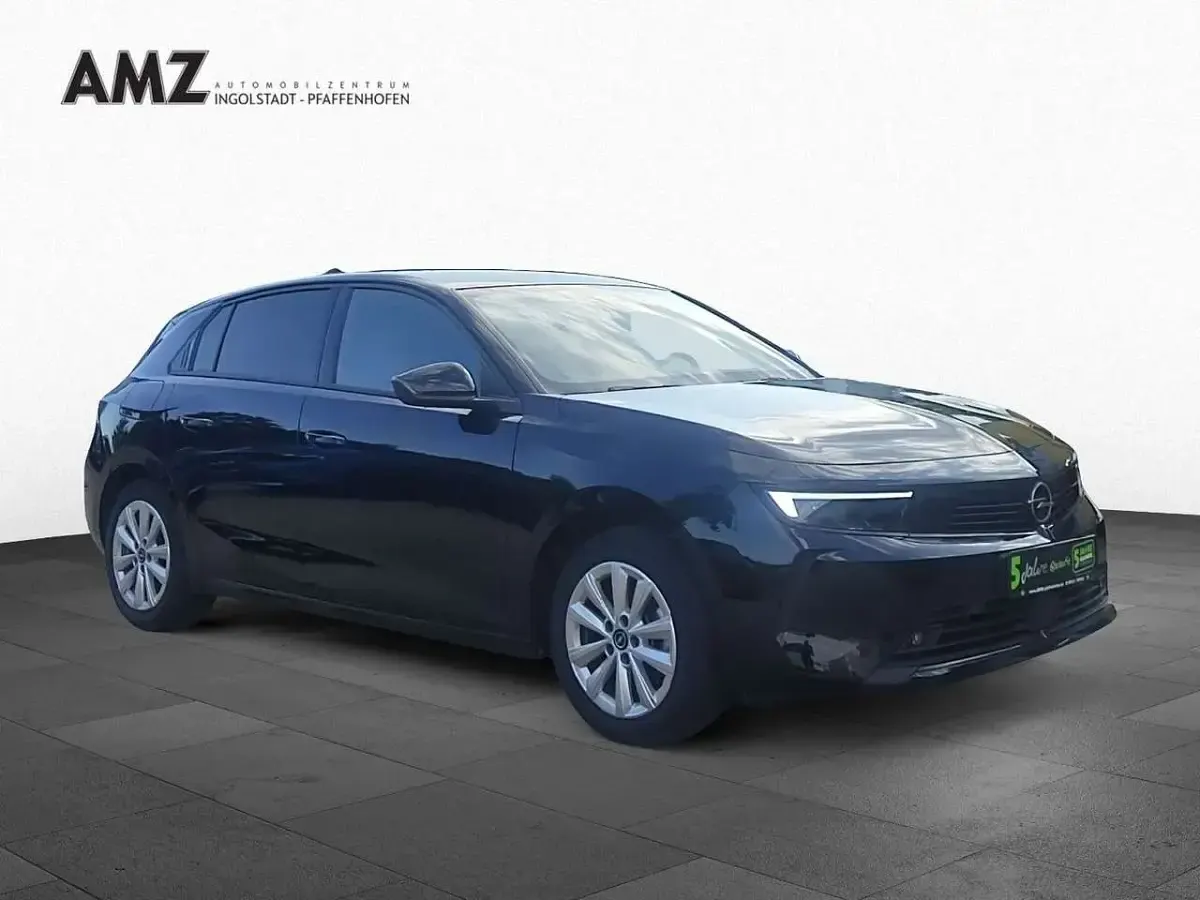 Gebraucht Opel Astra Elegance 131 PS (96 kW) 2023 Schwarz Kleinwagen