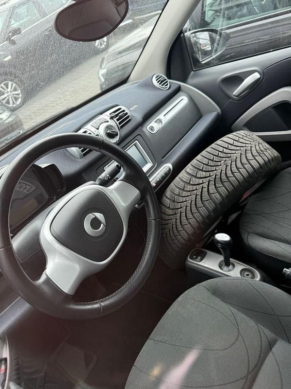 Gebraucht Smart ForTwo Cabrio 84 PS (61 kW) 2012 Schwarz Cabrio