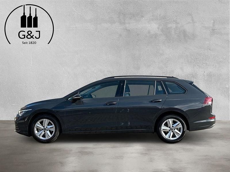 Gebraucht VW Golf VIII Life 110 PS (80 kW) 2022 Grau Kombi