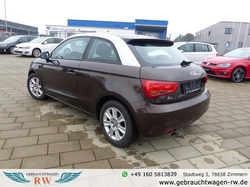 Gebraucht Audi A1 Exclusive 86 PS (63 kW) 2012 Braun Kleinwagen