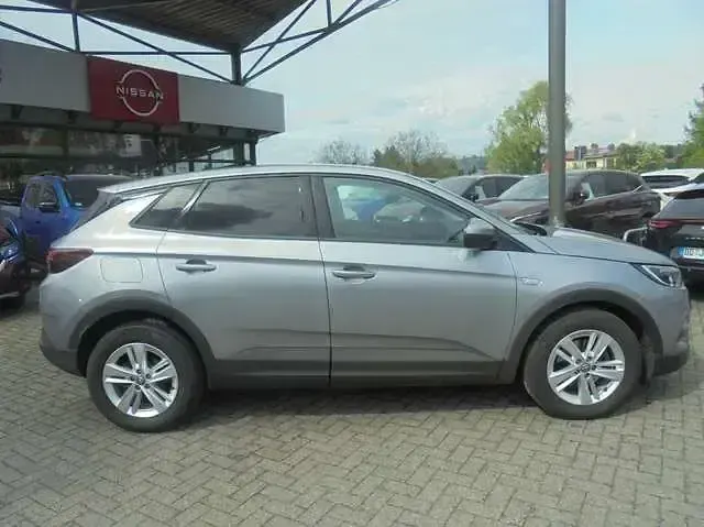 Gebraucht Opel Grandland X Edition 131 PS (96 kW) 2019 Silber quarz silber metallic SUV