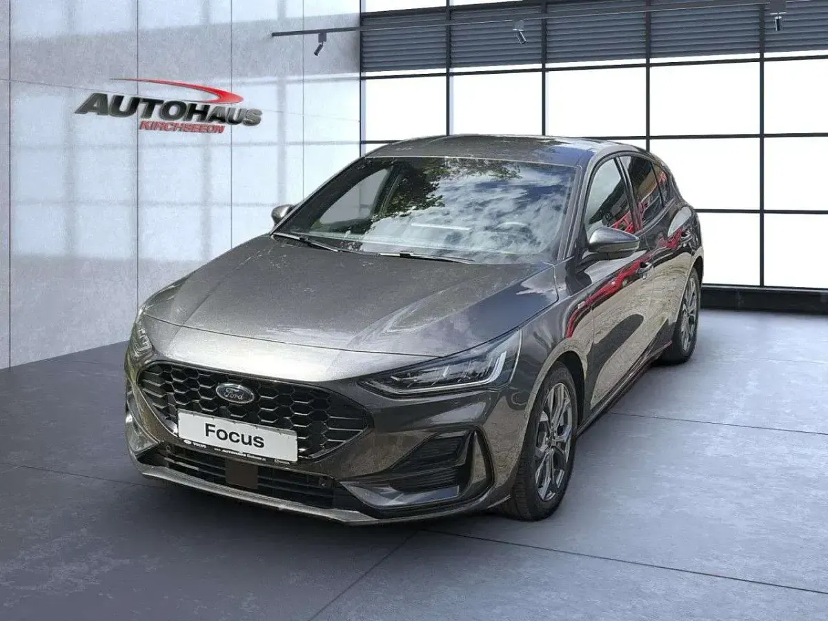 Neu Ford Focus ST-Line 125 PS (91 kW) 2026 Magnetic metallic Limousine
