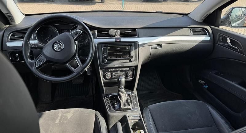 Gebraucht Skoda Superb 170 PS (125 kW) 2013 Schwarz Kombi