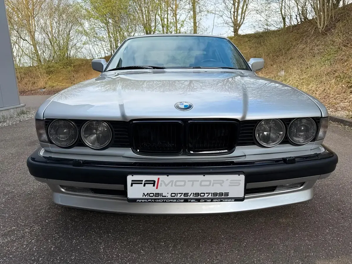 Gebraucht BMW 740 Shadowline 286 PS (210 kW) 1992 Silber Limousine