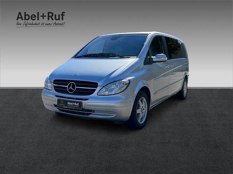 Silber Gebraucht 2007 Mercedes Viano Van / Kleinbus | 7.890 € (Fairer Preis) - Bild 1/4