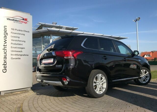 Gebraucht Mitsubishi Outlander P-HEV Top 121 PS (88 kW) 2017 Andere farbe SUV