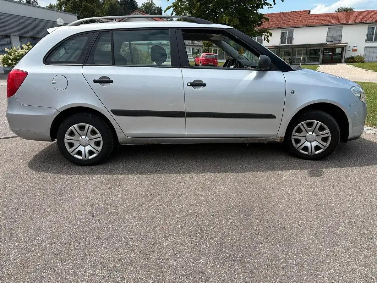 Gebraucht Skoda Fabia 86 PS (63 kW) 2009 Silber Kombi