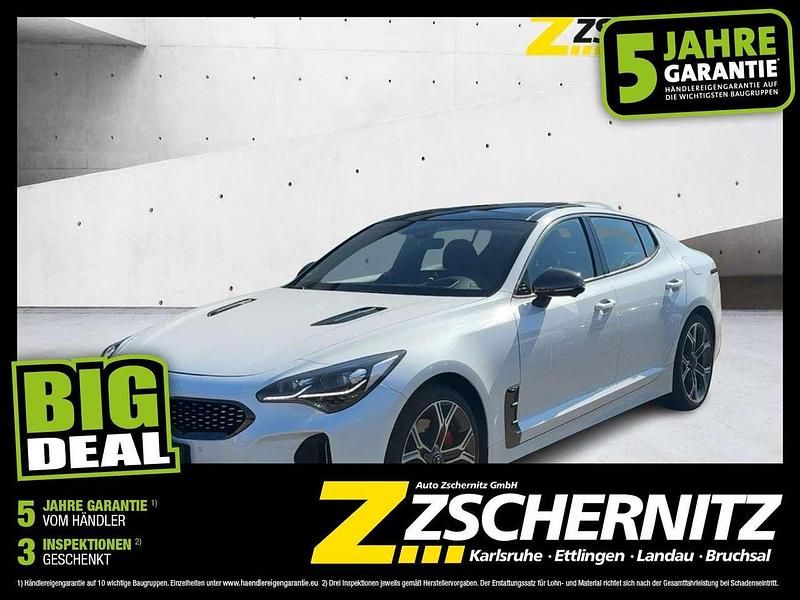 Gebraucht Kia Stinger GT 366 PS (269 kW) 2021 (swp) snow white pearl Kleinwagen