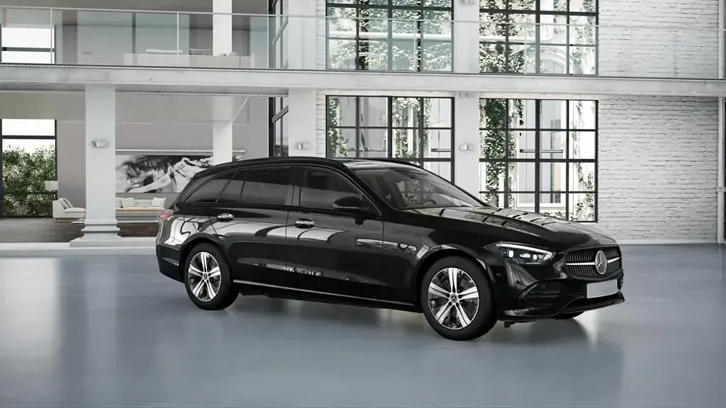 Gebraucht Mercedes C200 163 PS (119 kW) 2023 Schwarz Limousine