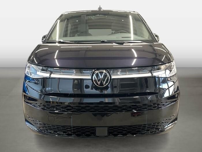 Gebraucht VW Multivan Life 150 PS (110 kW) 2025 Deep black perleffekt Van / Kleinbus