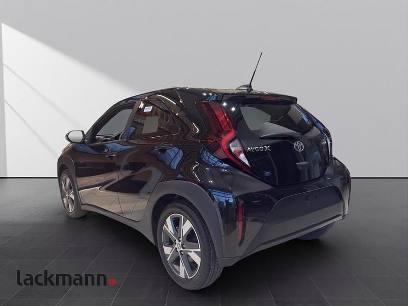 Neu Toyota Aygo X PURE 117 PS (86 kW) 2026 Schwarz SUV