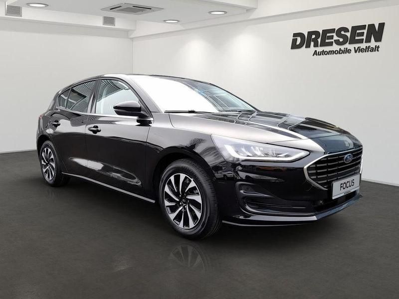 Neu Ford Focus Titanium 155 PS (114 kW) 2026 Schwarz Limousine