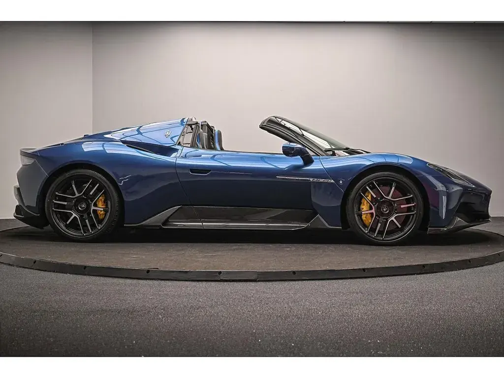 Neu Maserati MC20 630 PS (463 kW) 2025 Blau Cabrio