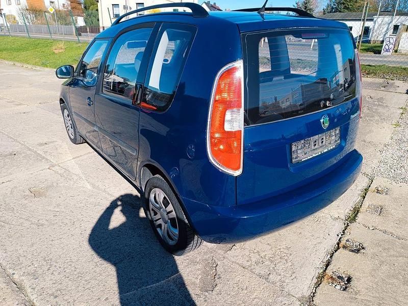 Gebraucht Skoda Roomster Plus Edition 86 PS (63 kW) 2011 Blau Van / Kleinbus