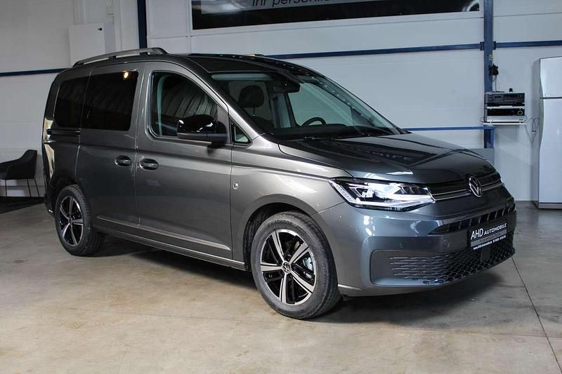 Neu VW Caddy Style 122 PS (89 kW) 2025 Indiumgrau metallic Van / Kleinbus