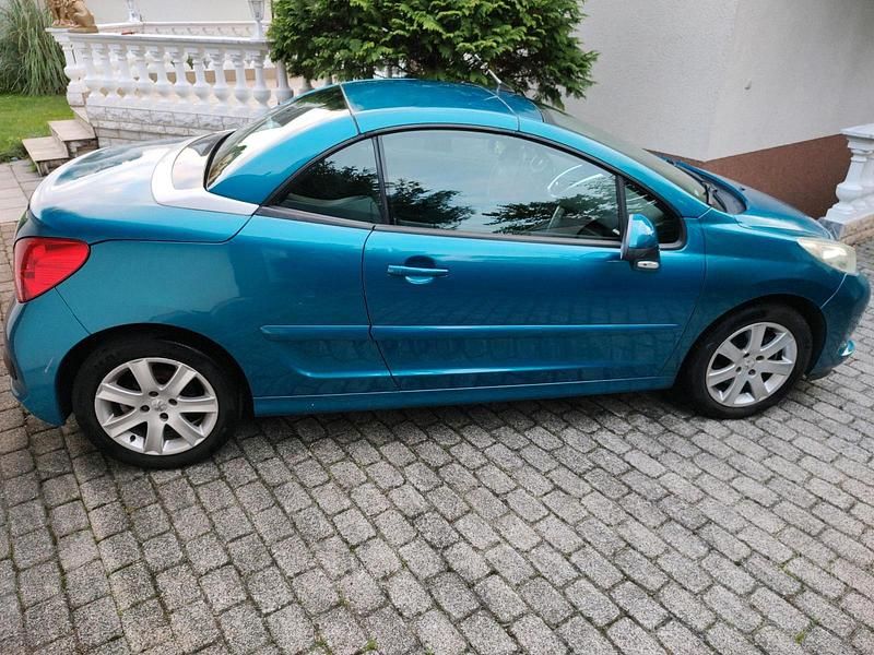 Gebraucht Peugeot 207 CC 120 PS (88 kW) 2009 Blau Cabrio