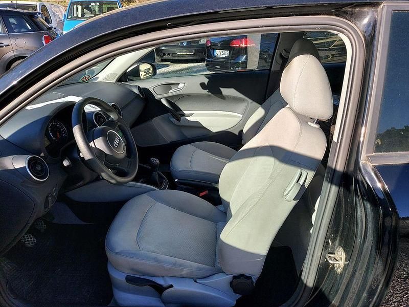 Second-hand Audi A1 105 CP (77 kW) 2014 Negru Hatchback