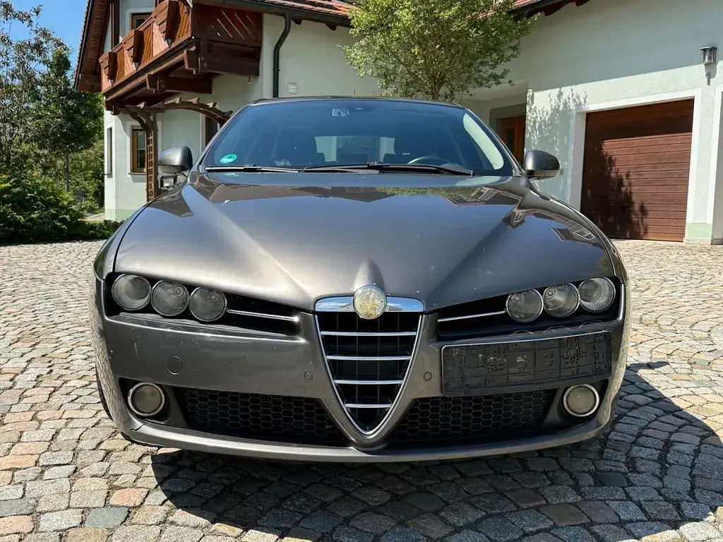 Occasion Alfa Romeo 159 209 ch (153 kW) 2008 Gris Berline