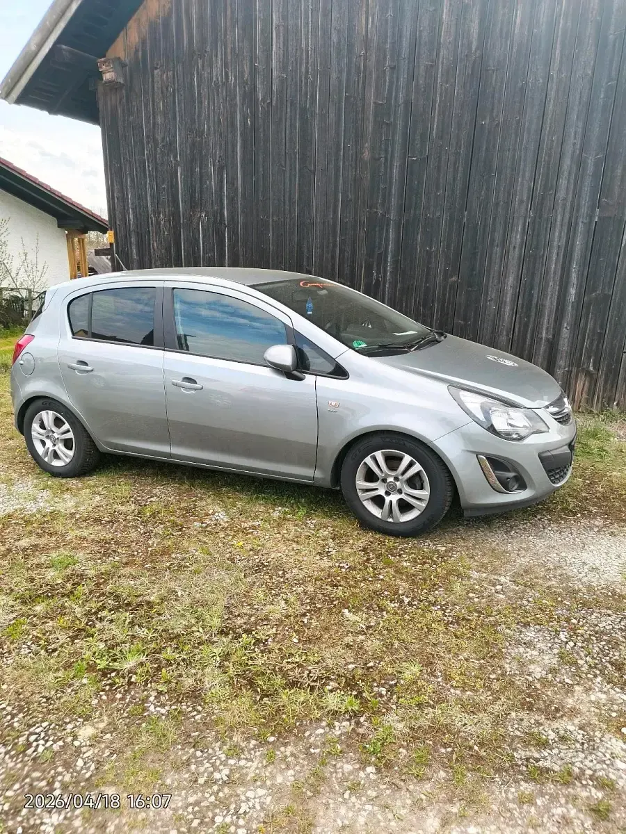 Gebraucht Opel Corsa 86 PS (63 kW) 2014 Grau Kleinwagen