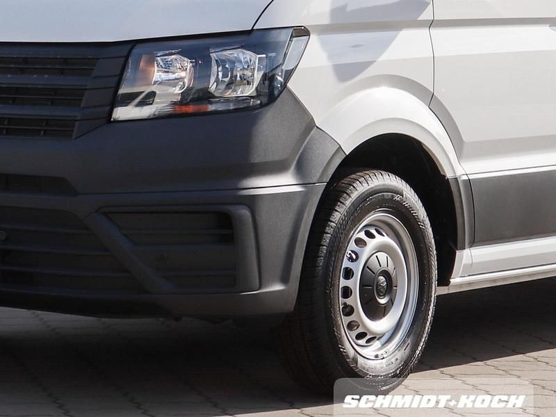 Gebraucht VW Crafter R 140 PS (102 kW) 2025 Candyweiß Van