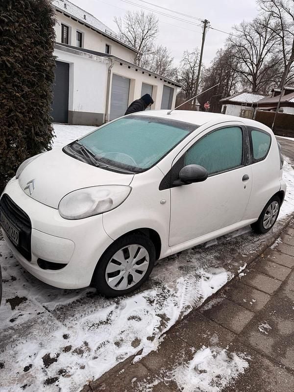 Weiß Gebraucht 2009 Citroën C1 Kleinwagen | 750 € (Superpreis) - Bild 1/4