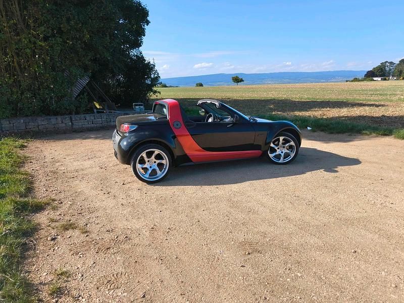 Gebraucht Smart Roadster 82 PS (60 kW) 2005 Schwarz Cabrio