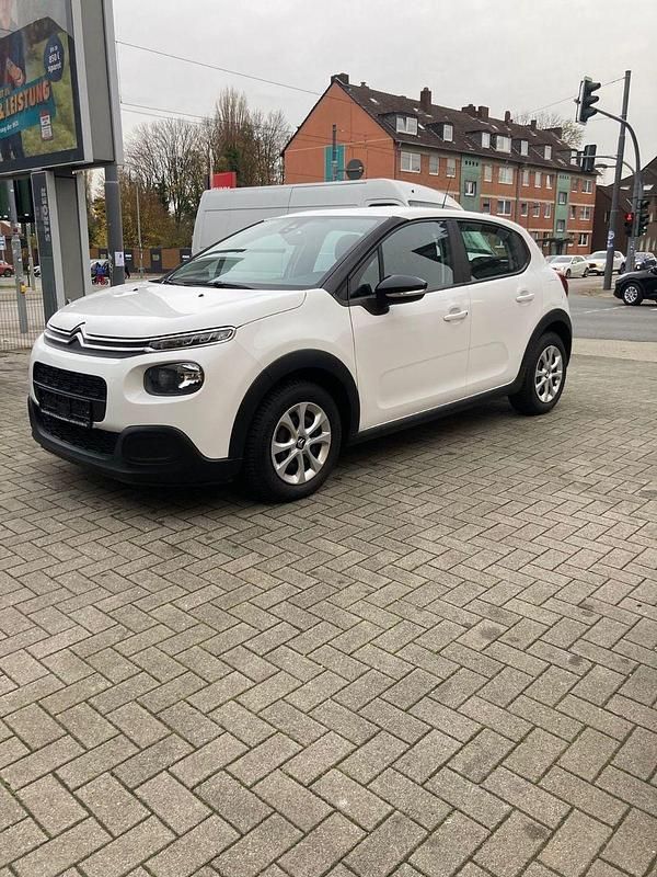 Weiß Gebraucht 2018 Citroën C3 Feel Kleinwagen | 4.999 € (Fairer Preis) - Bild 1/4