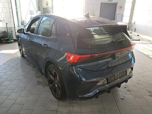 Usata Cupra Born 169 kW (231 CV) 2022 Blu Utilitaria