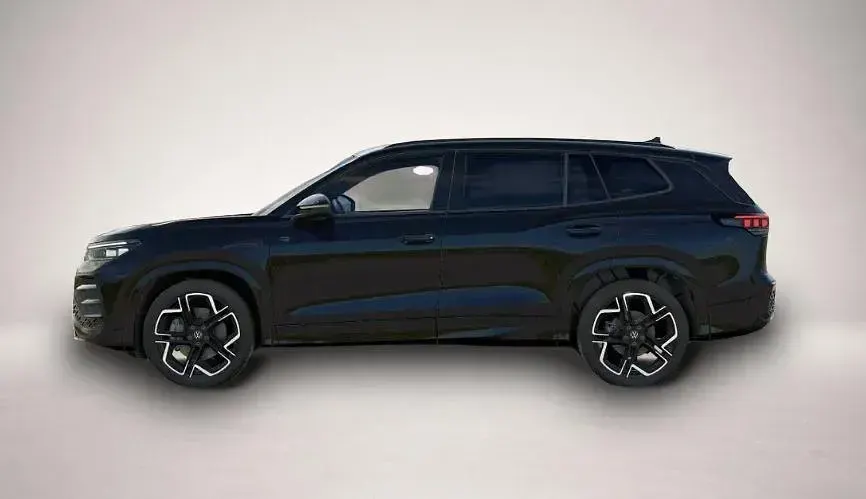 Gebraucht VW Tayron R-line 193 PS (141 kW) 2025 Manufacturer SUV