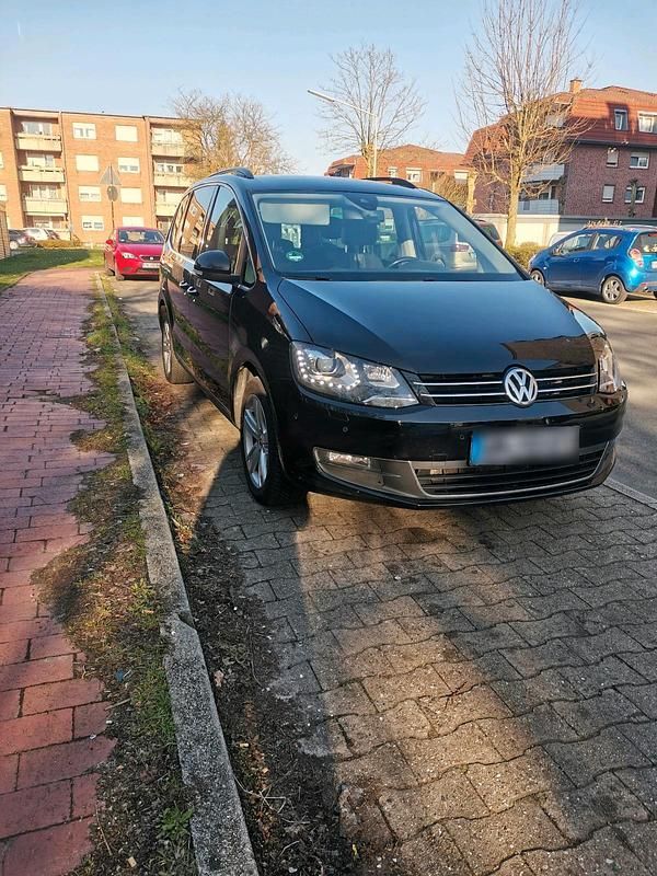 Gebraucht VW Sharan 170 PS (125 kW) 2012 Schwarz Van / Kleinbus
