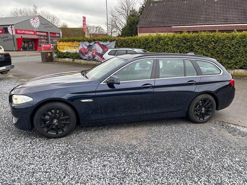 Gebraucht BMW 525 Sport Line 218 PS (160 kW) 2013 Kombi