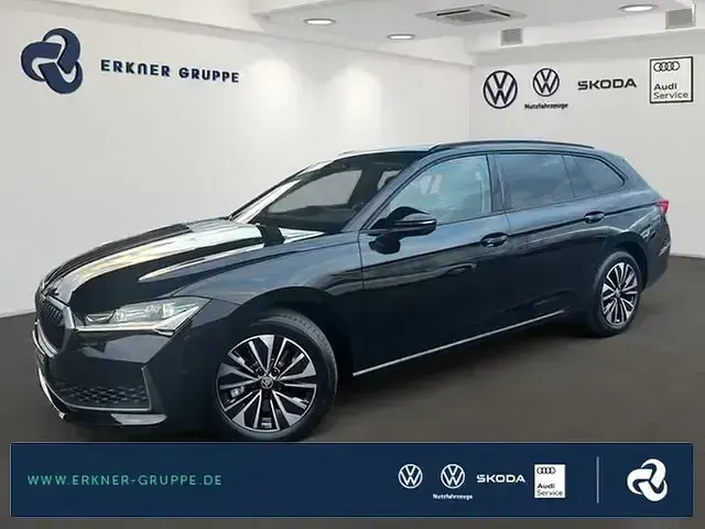 Gebraucht Skoda Superb LAURIN & KLEMENT 265 PS (194 kW) 2024 Kombi