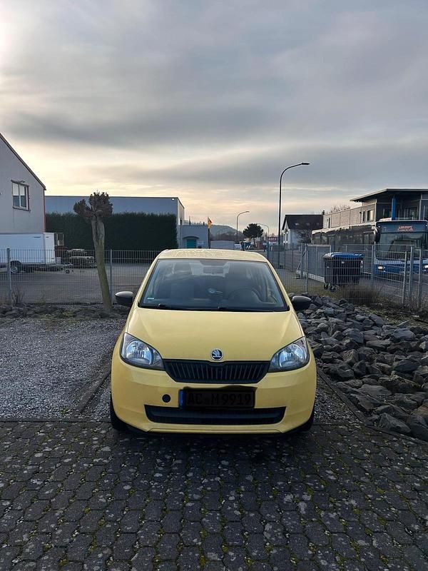 Gebraucht Skoda Citigo 60 PS (44 kW) 2014 Gelb Kleinwagen