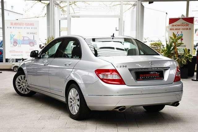 Gebraucht Mercedes C230 Elegance 204 PS (150 kW) 2008 Silber Limousine