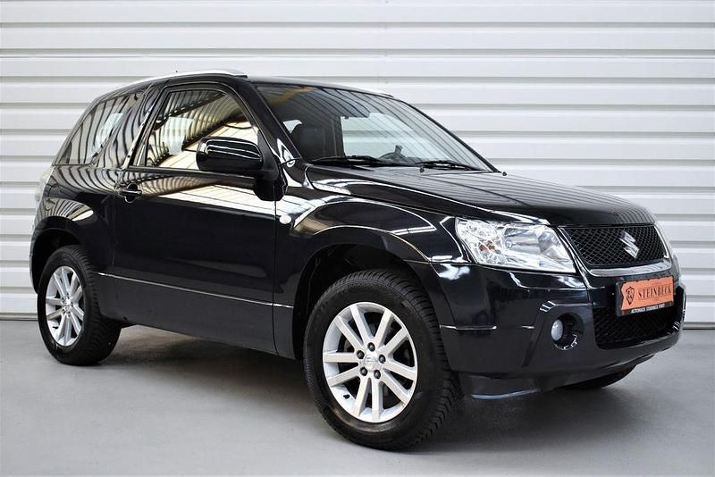 Schwarz Gebraucht 2008 Suzuki Grand Vitara SUV | 11.990 € - Bild 1/4