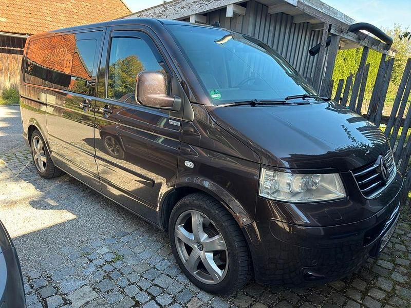 Braun Gebraucht 2006 VW T5 Van | 16.500 € (Teuer) - Bild 1/4