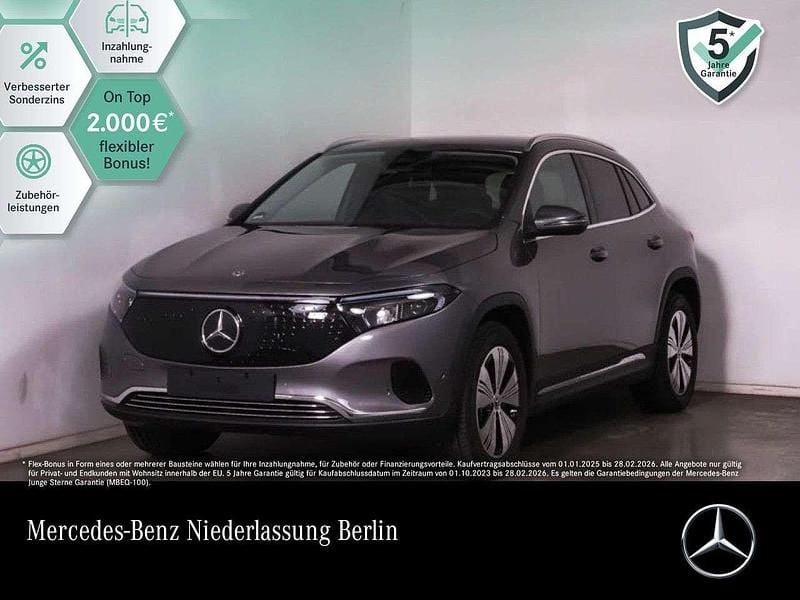Grau Gebraucht 2024 Mercedes EQA300 Advanced SUV | 33.990 € (Guter Preis) - Bild 1/3