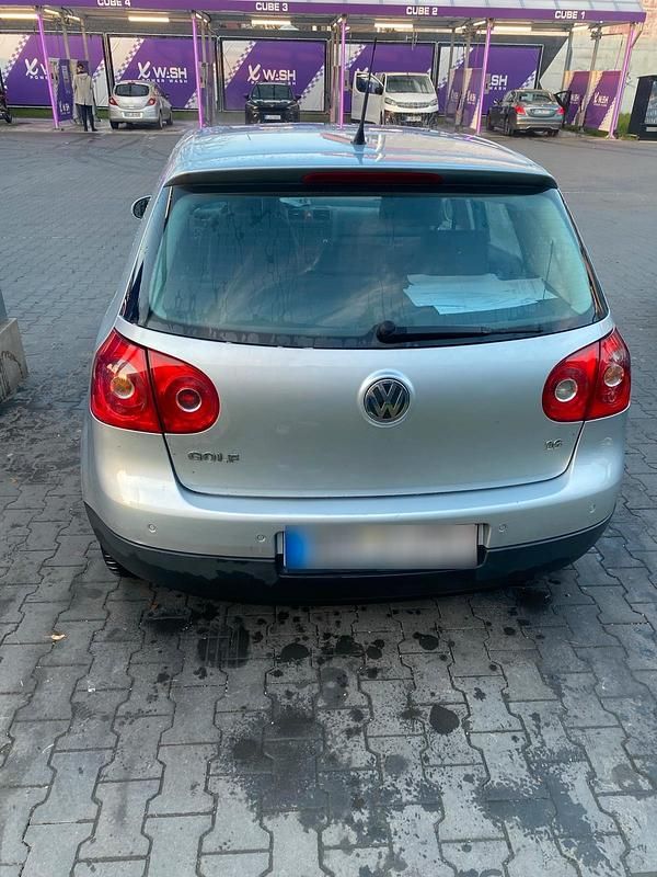 Gebraucht VW Golf V 102 PS (75 kW) 2006 Silber Kleinwagen