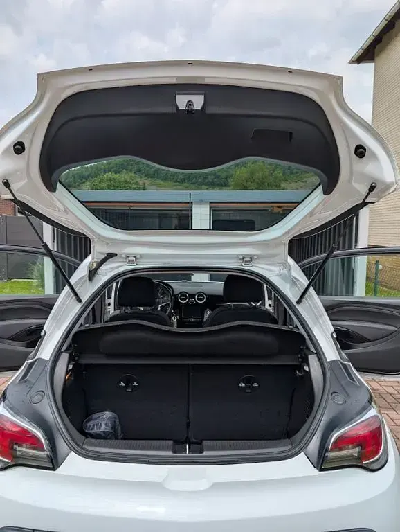 Gebraucht Opel Adam Rocks Rocks 69 PS (50 kW) 2016 Weiß Kleinwagen