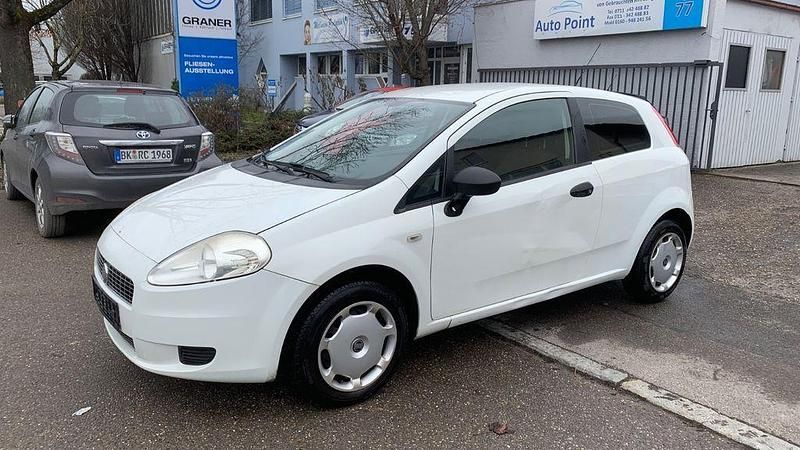 Gebraucht Fiat Grande Punto Active 65 PS (47 kW) 2009 Kleinwagen