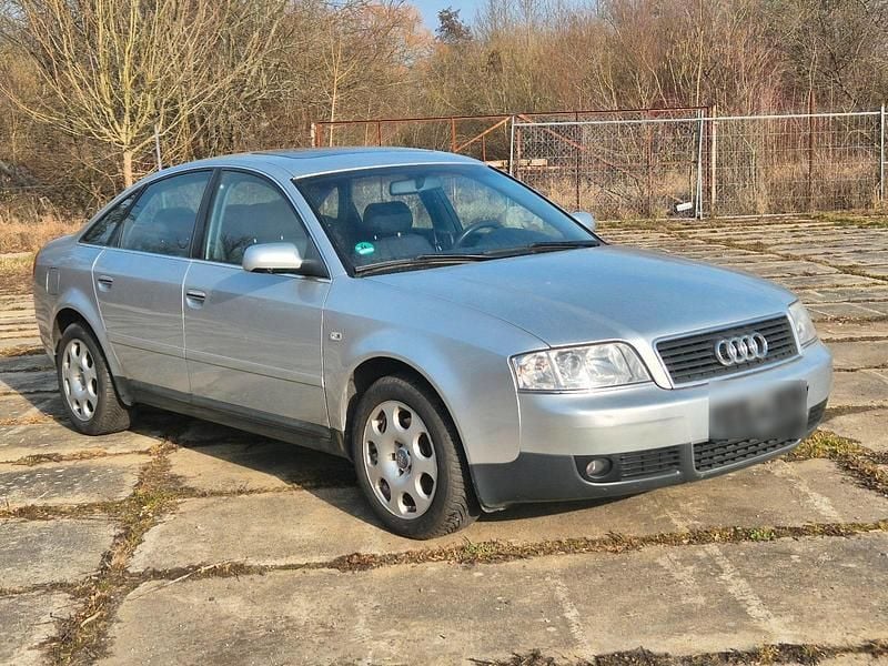 Gebraucht Audi A6 130 PS (95 kW) 2002 Silber Limousine