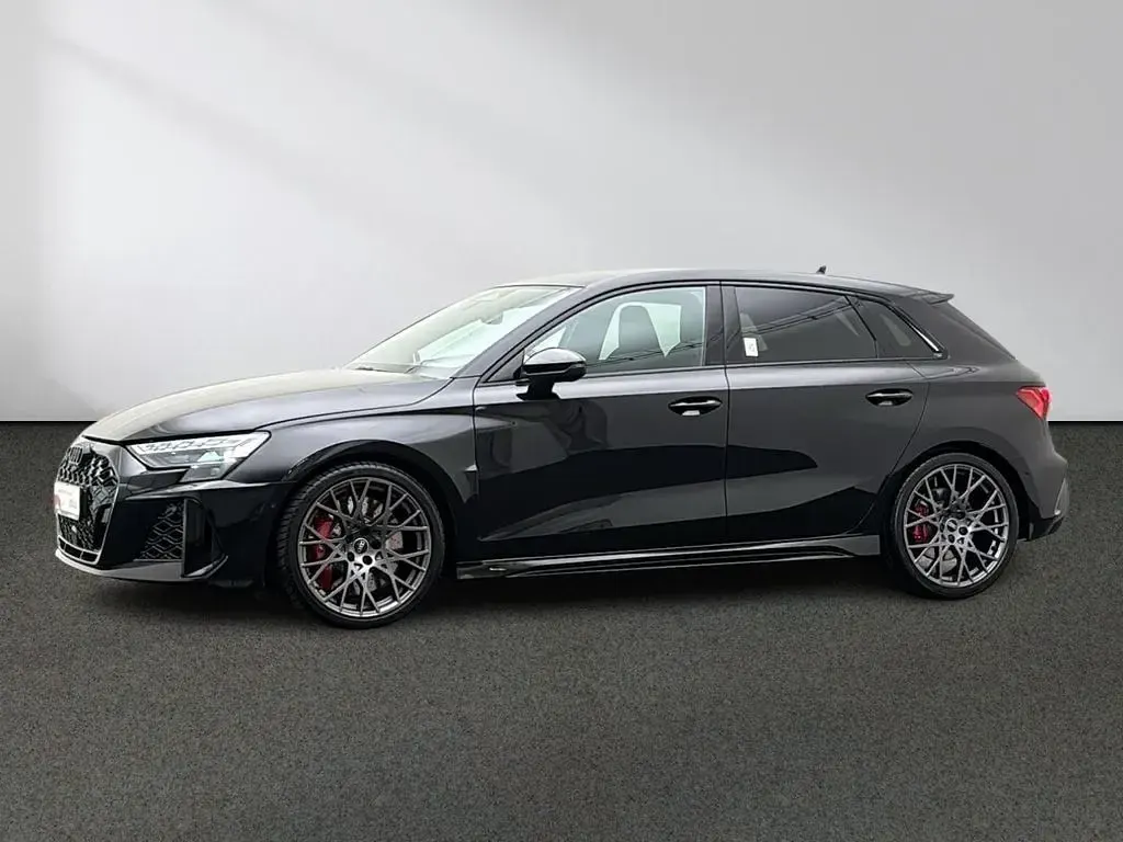Gebraucht Audi RS3 Design 400 PS (294 kW) 2026 Schwarz Limousine