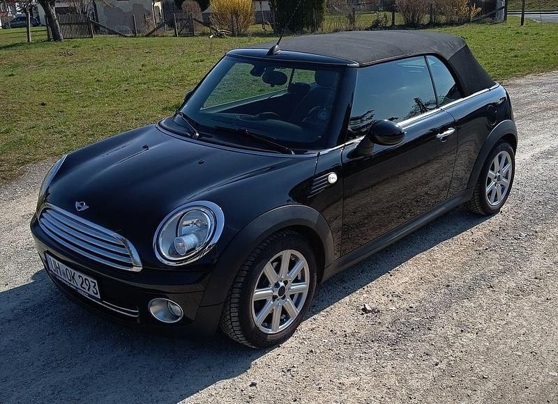 Gebraucht Mini Cooper 122 PS (89 kW) 2010 Schwarz Kleinwagen